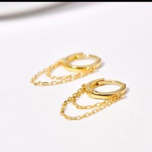 10k gold huggie earrings